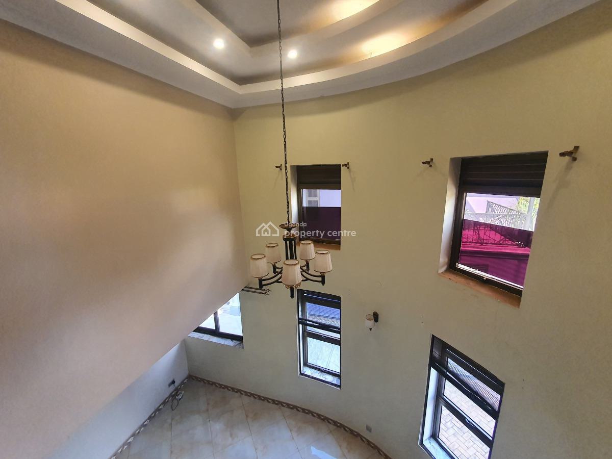 4bedroom Duplex Villa, Muyenga, Kampala, Central Region, Detached Duplex for Rent