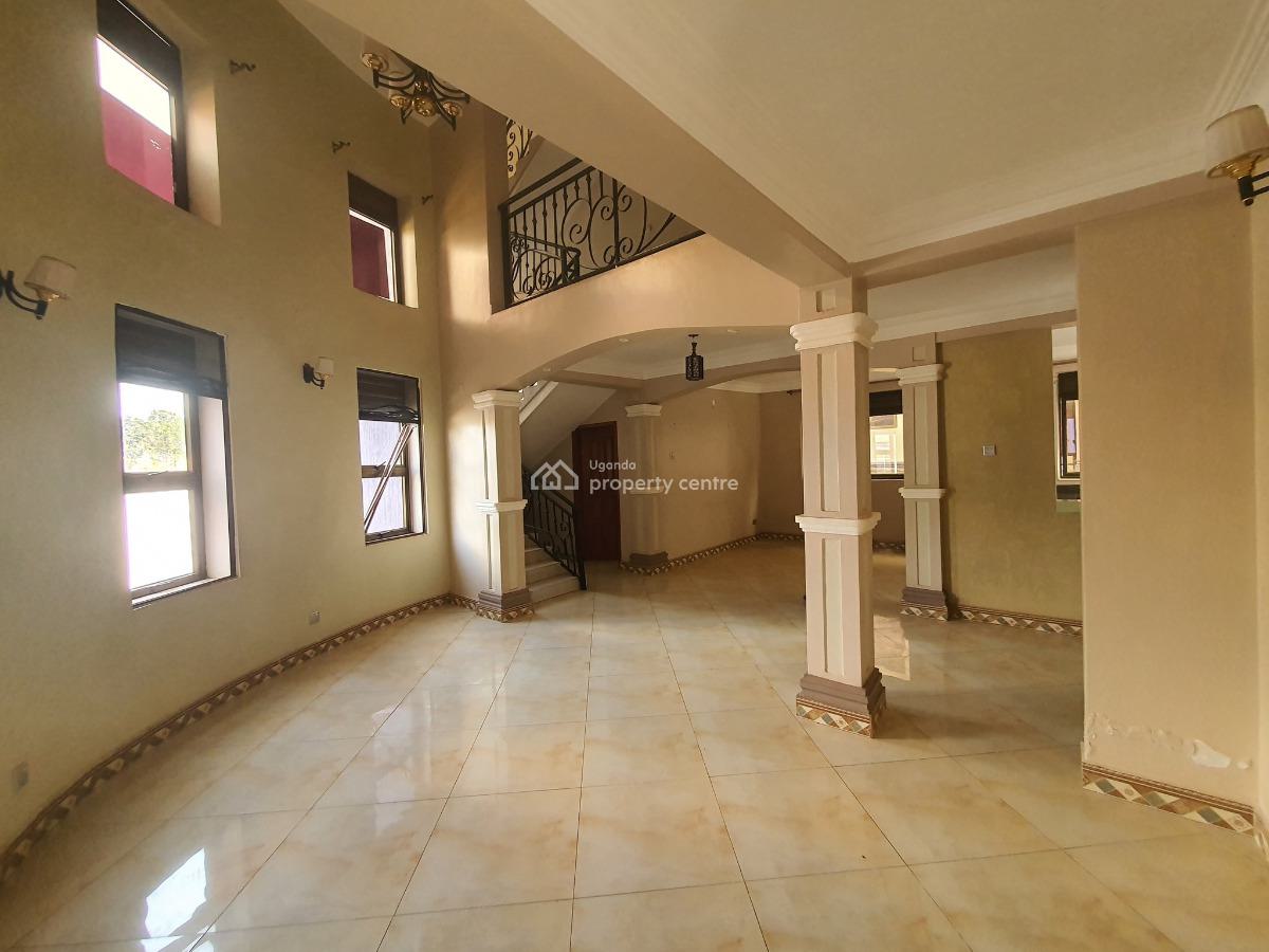 4bedroom Duplex Villa, Muyenga, Kampala, Central Region, Detached Duplex for Rent