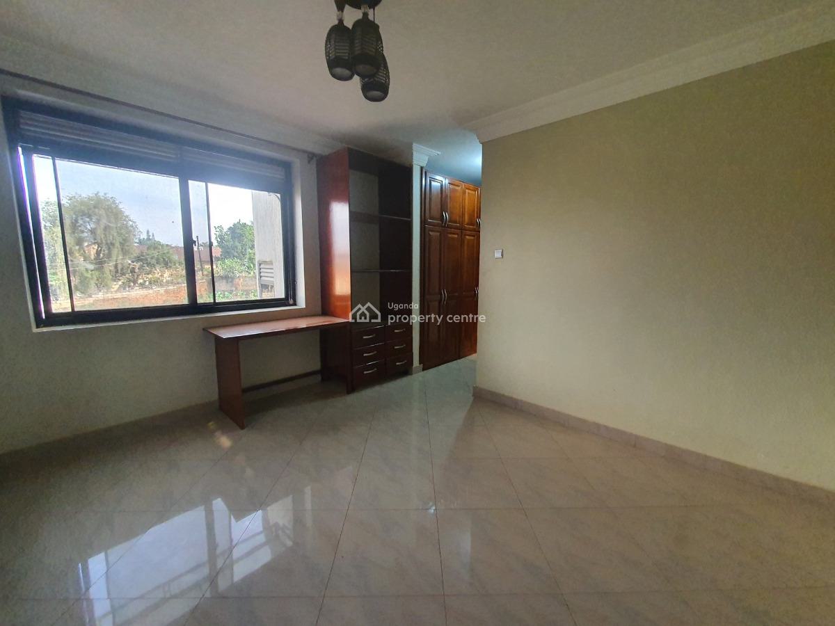 4bedroom Duplex Villa, Muyenga, Kampala, Central Region, Detached Duplex for Rent