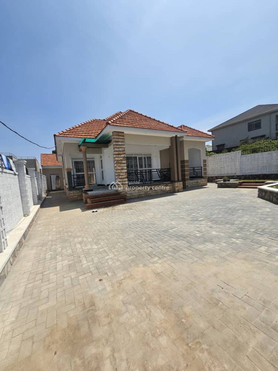 Newly Built 3 Bedroom House in Entebbe Town, Bunono, Entebbe Municipality, Wakiso, Central Region, Terraced Bungalow for Sale