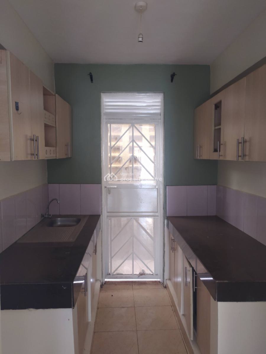 Townhouse in a Gated Community, Najera 1 Opp Shell Petrol Station, Nakawa, Kampala, Central Region, Townhouse for Sale