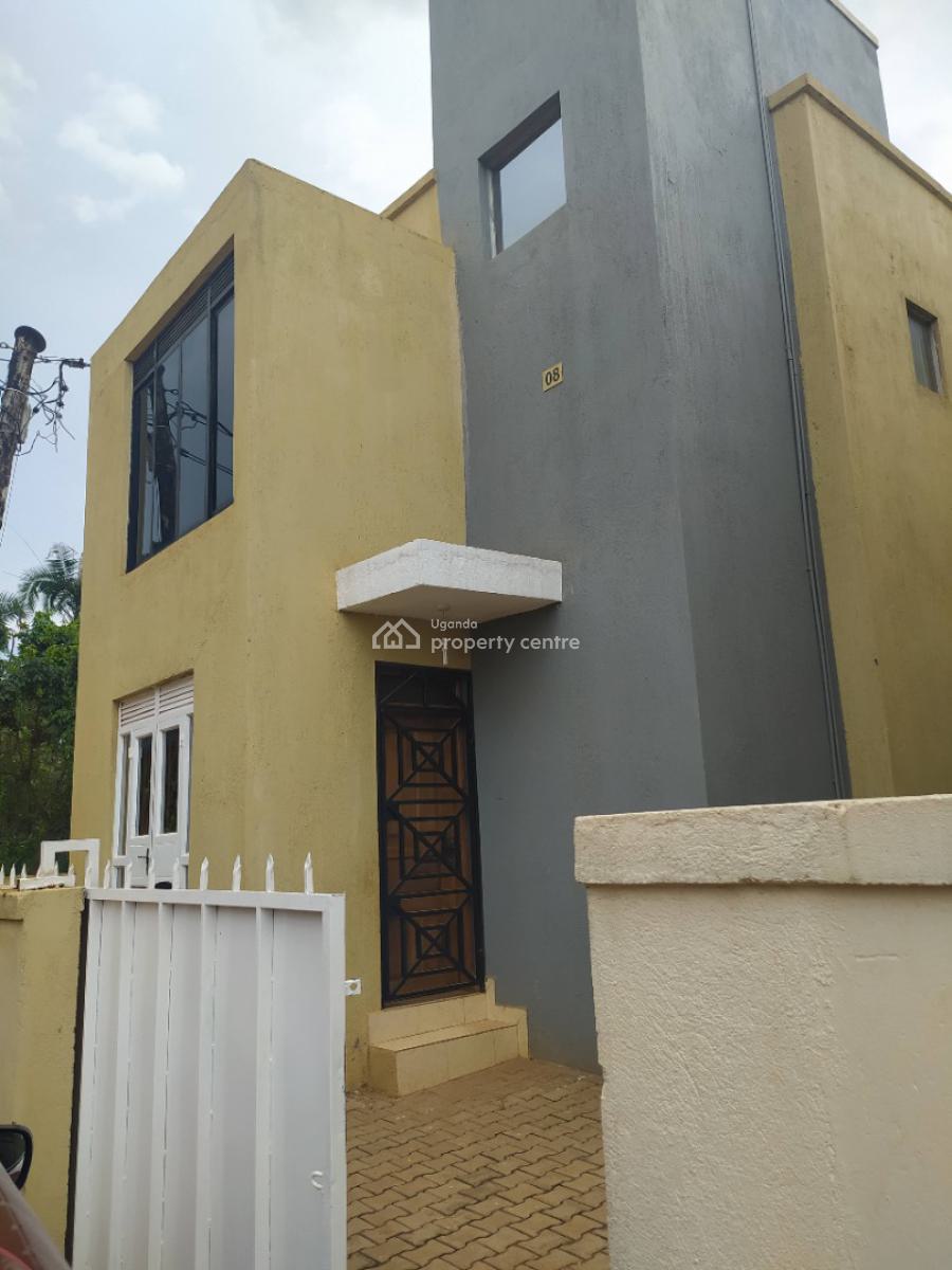 Townhouse in a Gated Community, Najera 1 Opp Shell Petrol Station, Nakawa, Kampala, Central Region, Townhouse for Sale