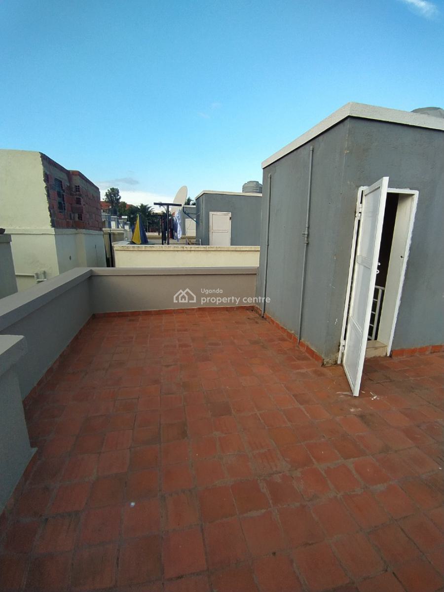 Townhouse in a Gated Community, Najera 1 Opp Shell Petrol Station, Nakawa, Kampala, Central Region, Townhouse for Sale