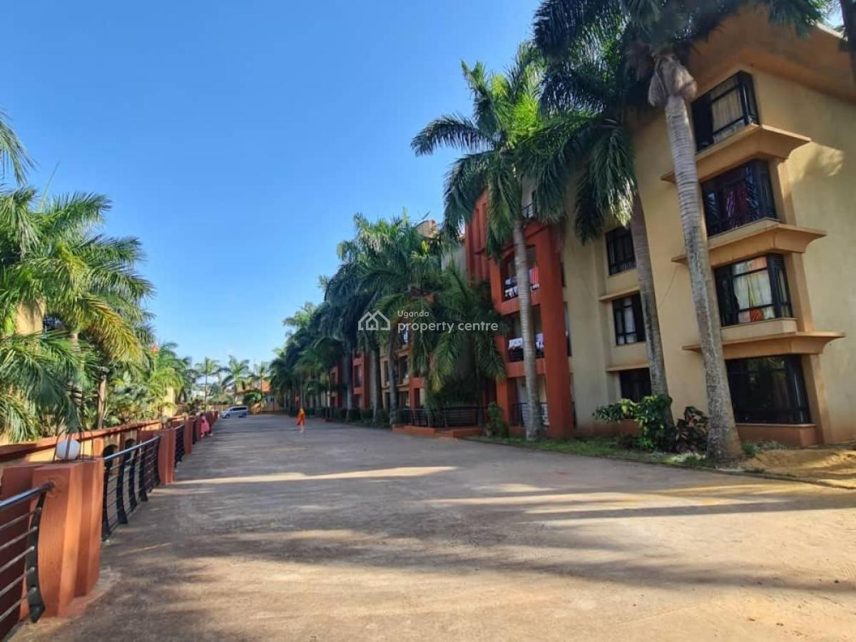 3 Bedrooms Condominium Apartments in Lubowa Entebbe Road, Lubowa, Entebbe Road, Kampala, Central Region, Apartment for Sale