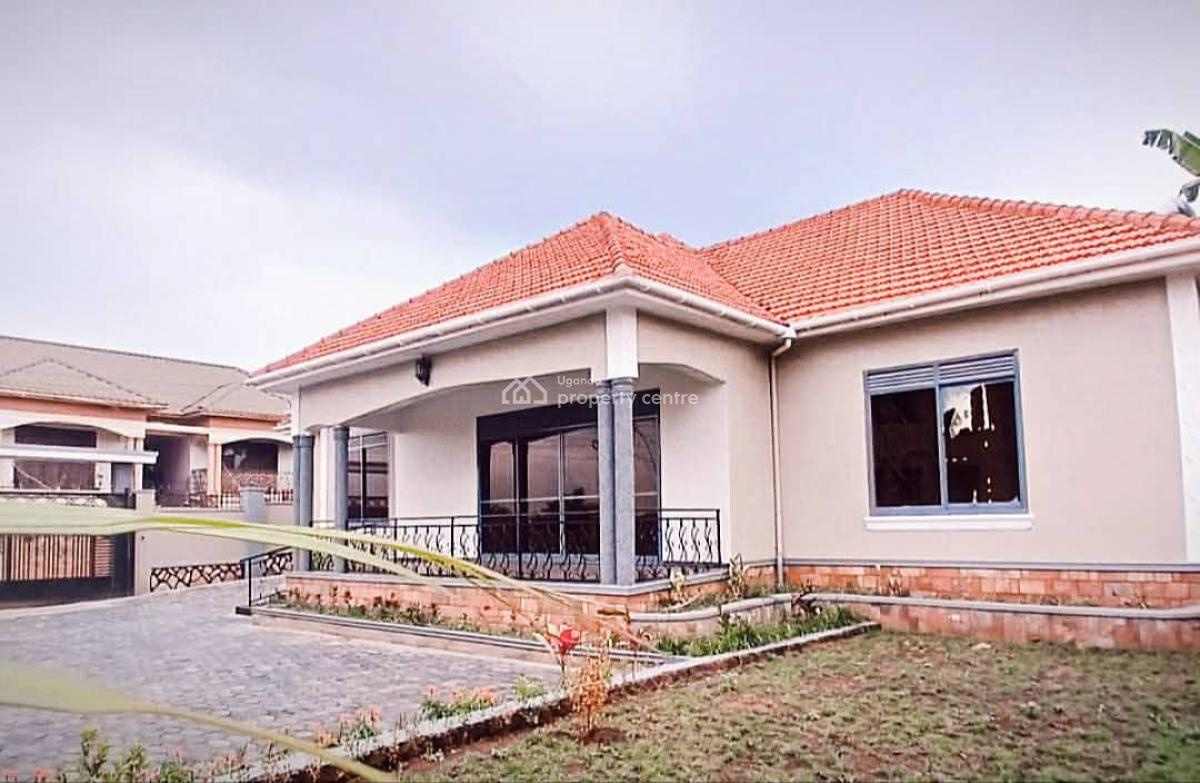 Beautiful 4 Bedroom House in Najjera Bulabira, Najjera 1 Bulabira, Wakiso, Central Region, Terraced Bungalow for Sale