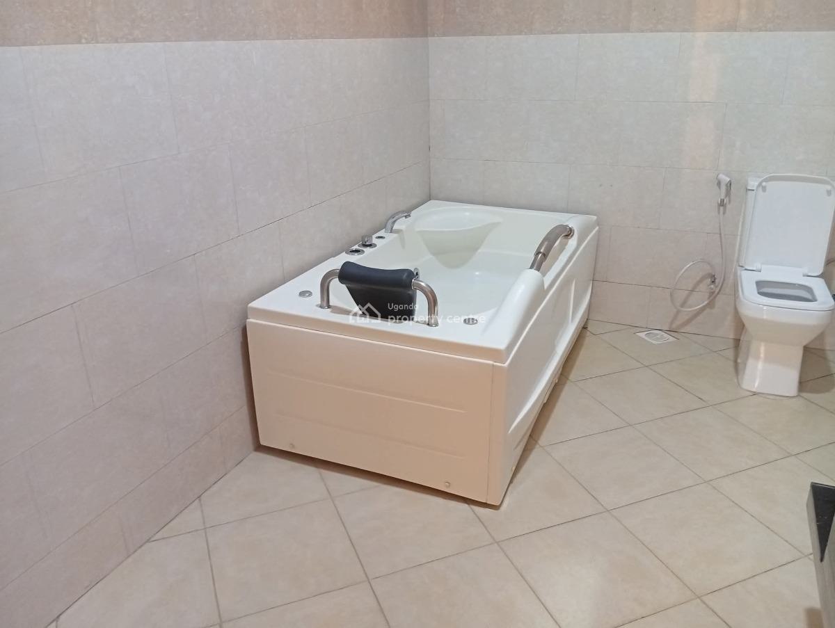 Beautiful 4 Bedroom House in Najjera Bulabira, Najjera 1 Bulabira, Wakiso, Central Region, Terraced Bungalow for Sale