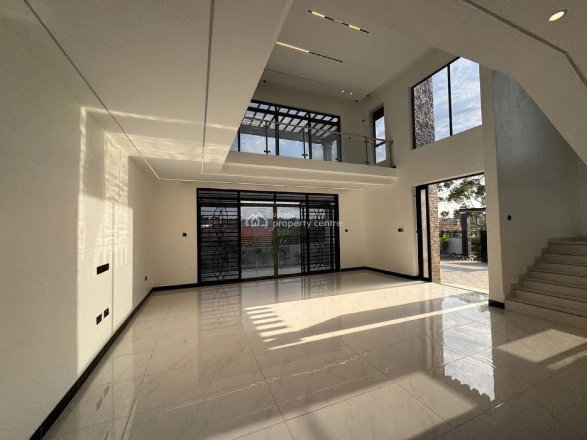 Luxury New 5 Bedroom House in Kira Town, Kira Town, Mamerito Road, Kira Town, Wakiso, Central Region, Terraced Duplex for Sale