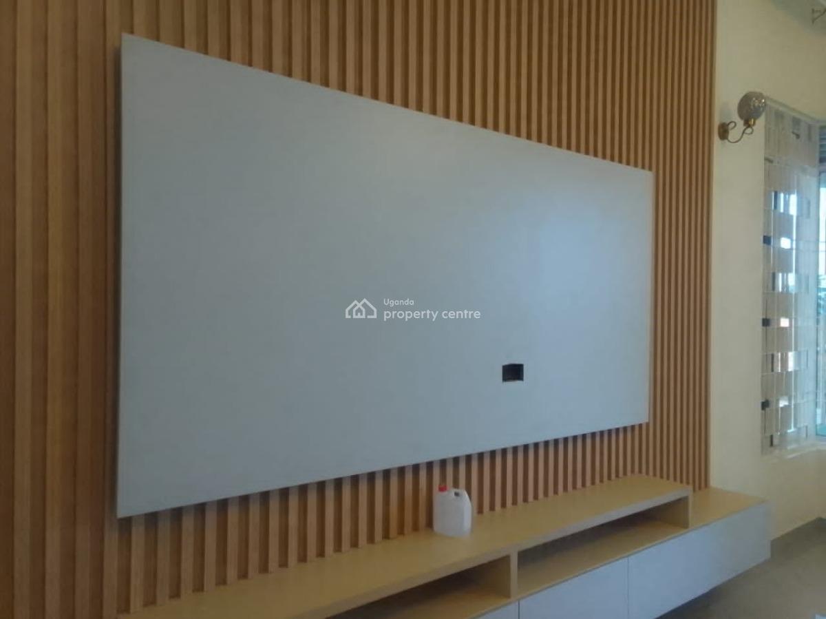 New Luxury 7 Bedroom House in Munyonyo, Munyonyo, Wakiso, Central Region, Terraced Duplex for Sale