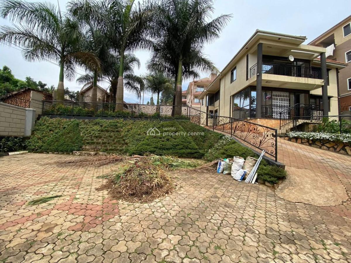 Beautiful 6 Bedroom House in Kyanja, Kyanja Hill, Kampala, Central Region, Terraced Duplex for Sale
