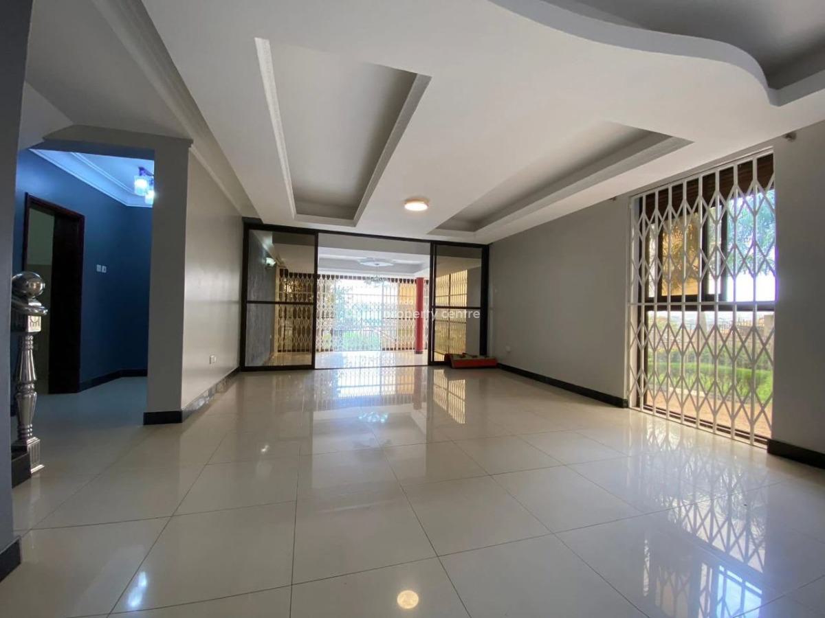 Beautiful 6 Bedroom House in Kyanja, Kyanja Hill, Kampala, Central Region, Terraced Duplex for Sale