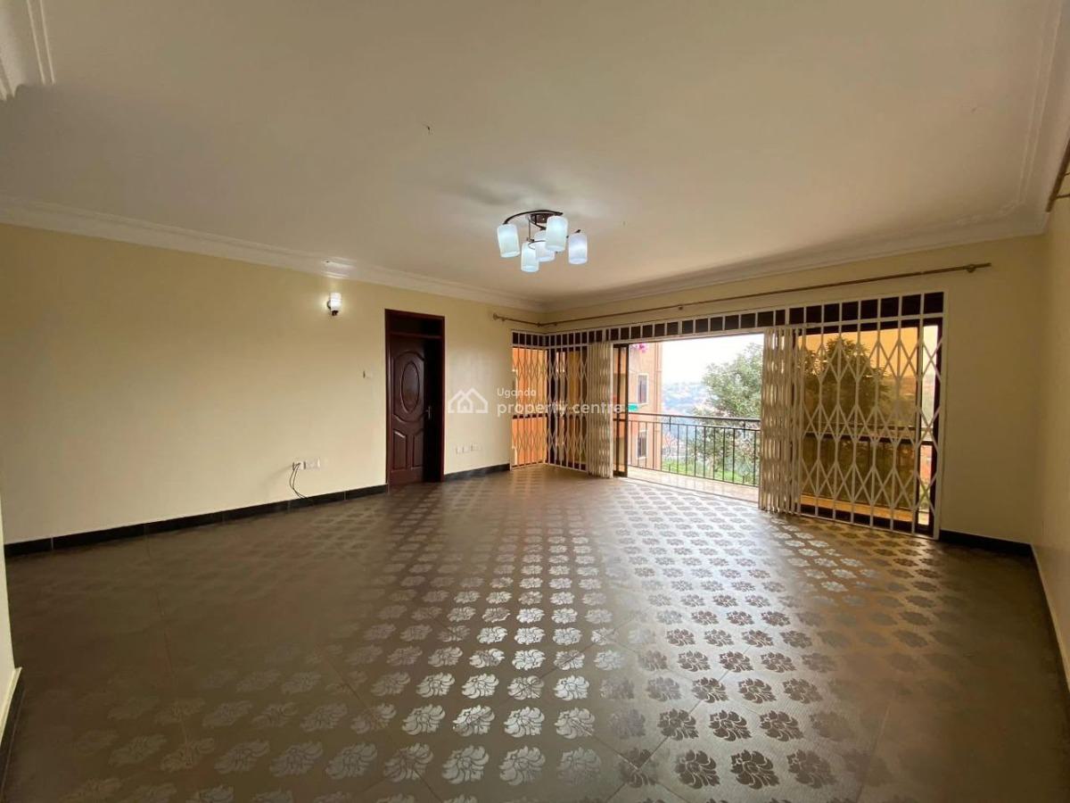 Beautiful 6 Bedroom House in Kyanja, Kyanja Hill, Kampala, Central Region, Terraced Duplex for Sale