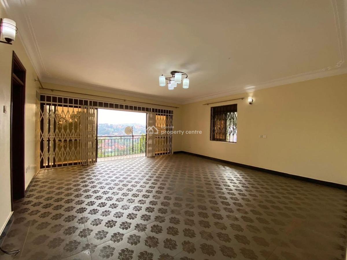 Beautiful 6 Bedroom House in Kyanja, Kyanja Hill, Kampala, Central Region, Terraced Duplex for Sale
