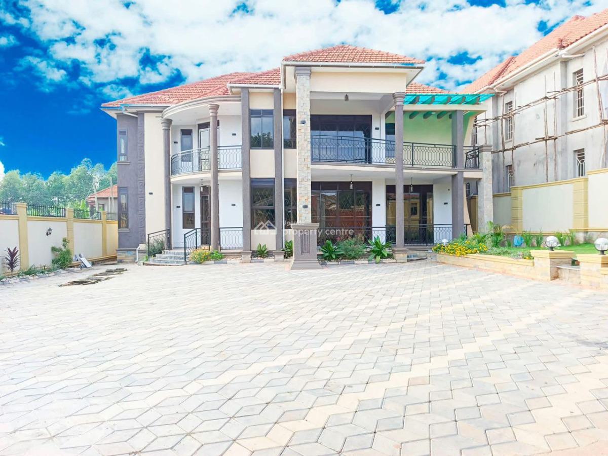 Luxury 6 Bedroom House in Kira Town, Kira Town, Kira Town, Wakiso, Central Region, Terraced Duplex for Sale