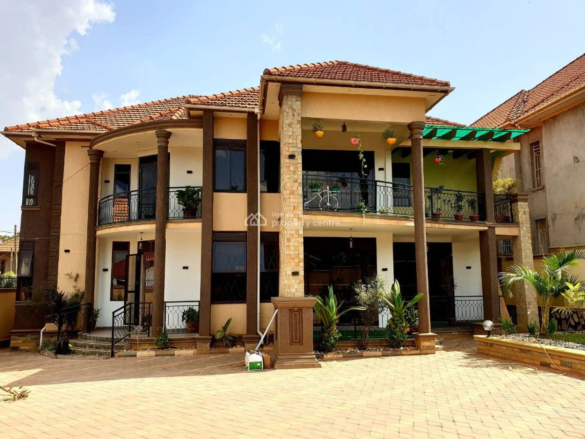 Luxury 6 Bedroom House in Kira Town, Kira Town, Kira Town, Wakiso, Central Region, Terraced Duplex for Sale