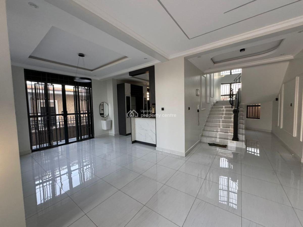 Luxury New 5 Bedroom House in Kyanja Komamboga, Kyanja, Komamboga Road, Kampala, Central Region, Terraced Duplex for Sale