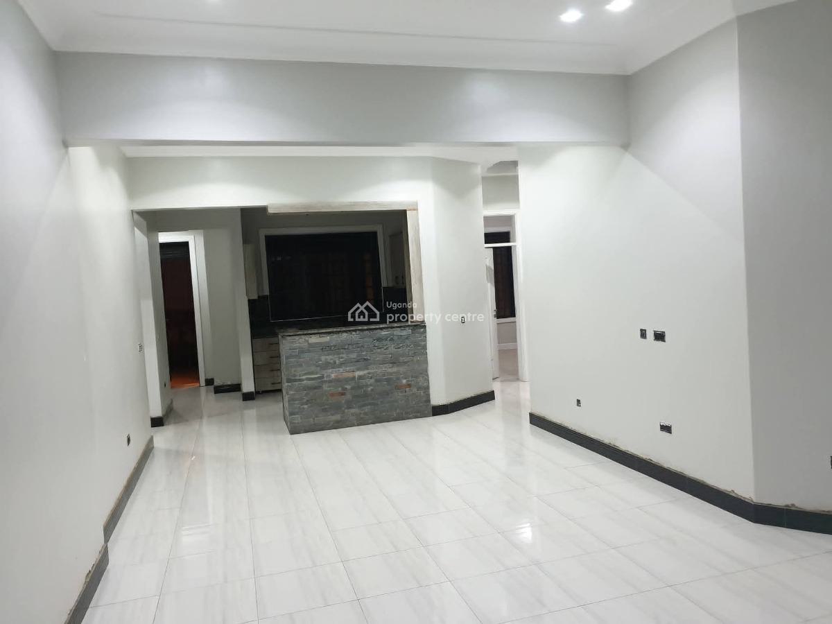 4 Bedroom House in Namugongo, Namugongo Nabusugwe, Wakiso, Central Region, Terraced Bungalow for Sale