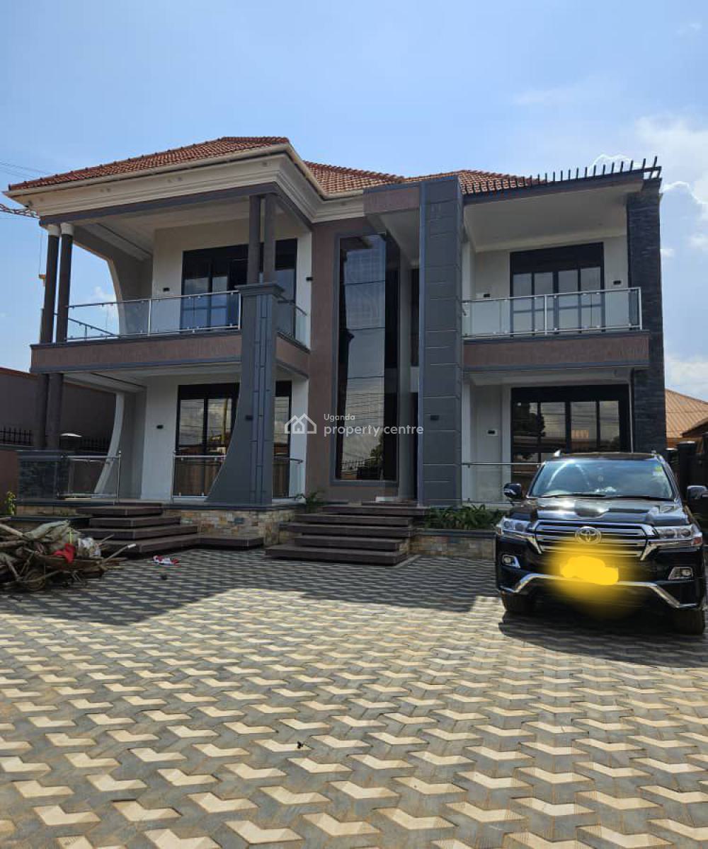 Luxury 5 Bedroom House in Kyanja, Kyanja, Kungu, Kampala, Central Region, Terraced Duplex for Sale