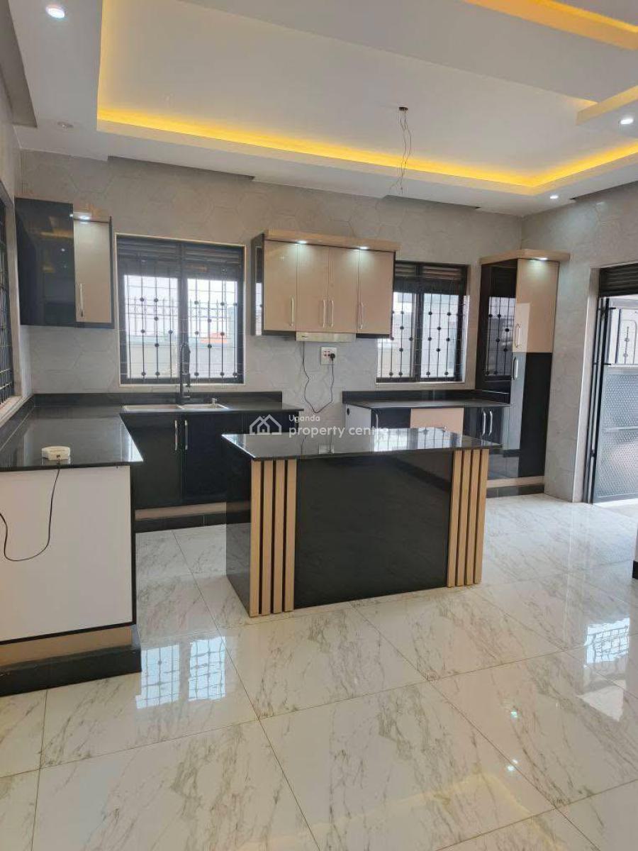 Luxury 5 Bedroom House in Kira Town, Kira Nsasa Estate, Kira Town, Wakiso, Central Region, House for Sale