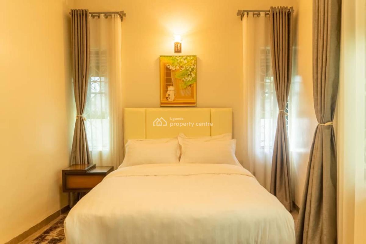 Luxurious 4bedroom  Standalone Fully Furnished, Kigo, Kampala, Central Region, Terraced Bungalow for Rent