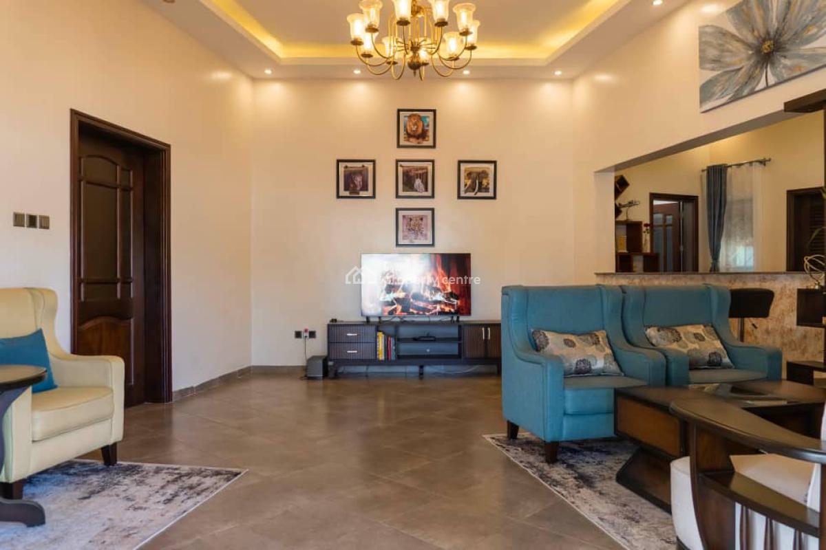 Luxurious 4bedroom  Standalone Fully Furnished, Kigo, Kampala, Central Region, Terraced Bungalow for Rent