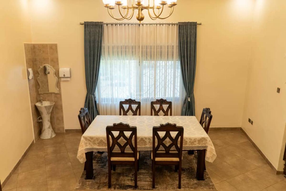 Luxurious 4bedroom  Standalone Fully Furnished, Kigo, Kampala, Central Region, Terraced Bungalow for Rent