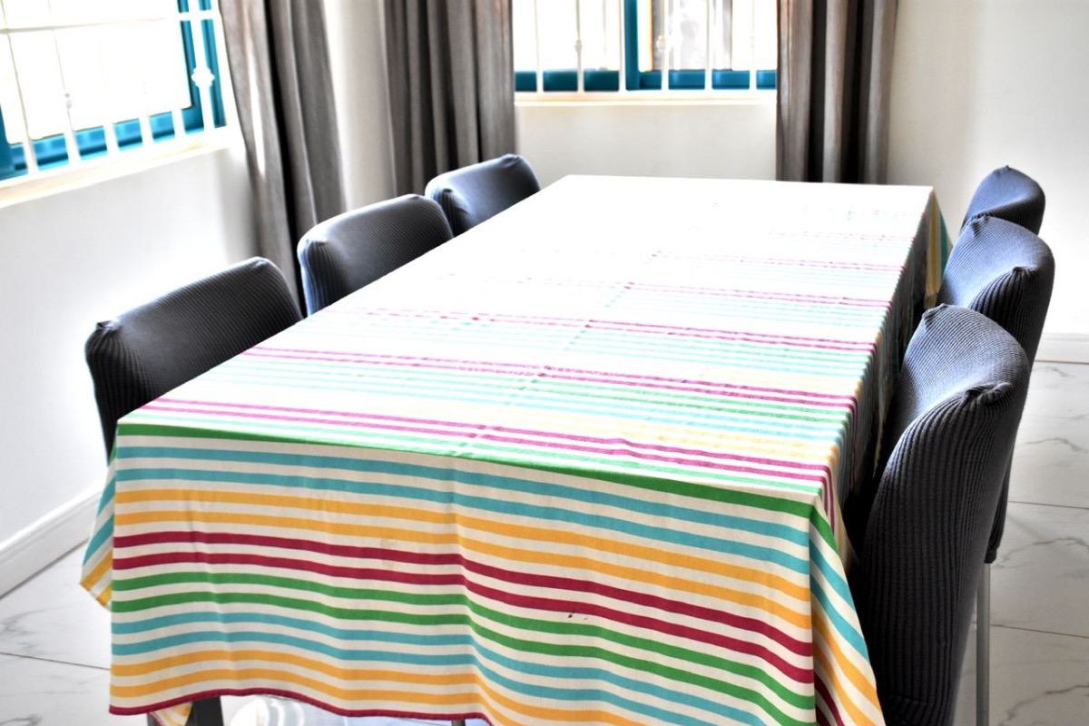 Luxury 5bedroom Standalone with Execellent Facilities, Kigo, Kampala, Central Region, House for Rent