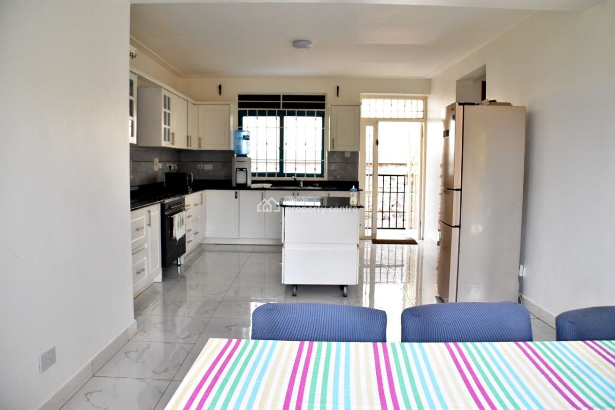 Luxury 5bedroom Standalone with Execellent Facilities, Kigo, Kampala, Central Region, House for Rent