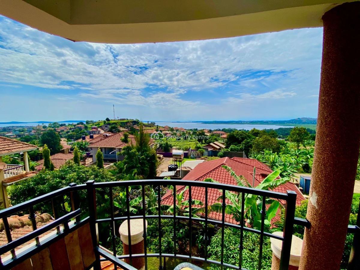 Luxury 5bedroom Standalone with Execellent Facilities, Kigo, Kampala, Central Region, House for Rent