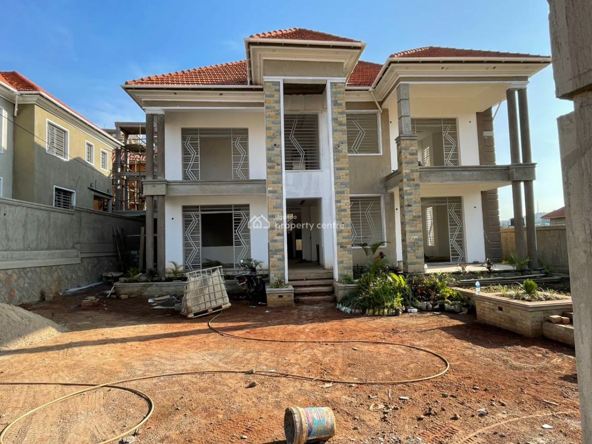 Luxury 6 Bedroom House in Najjera Town, Najjera Town, Wakiso, Central Region, Terraced Duplex for Sale