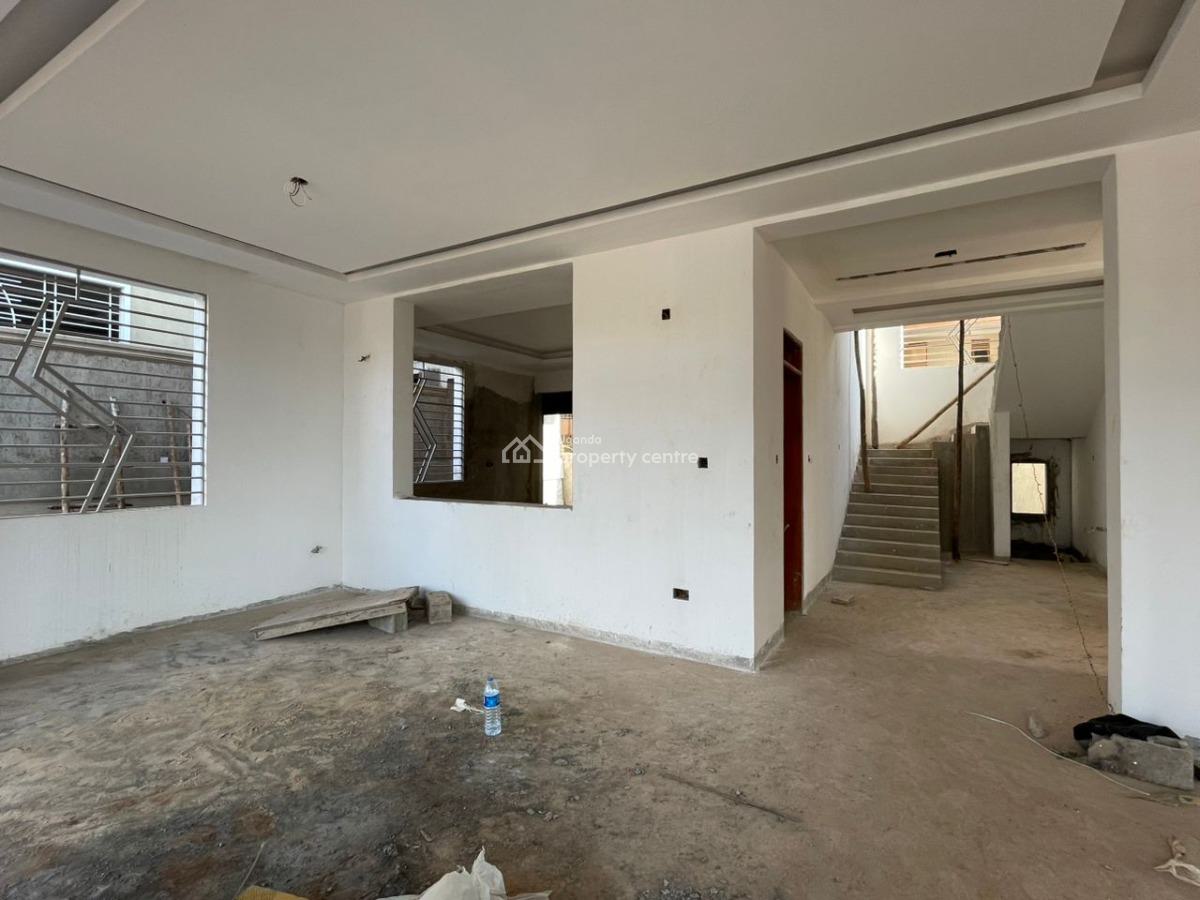 Luxury 6 Bedroom House in Najjera Town, Najjera Town, Wakiso, Central Region, Terraced Duplex for Sale