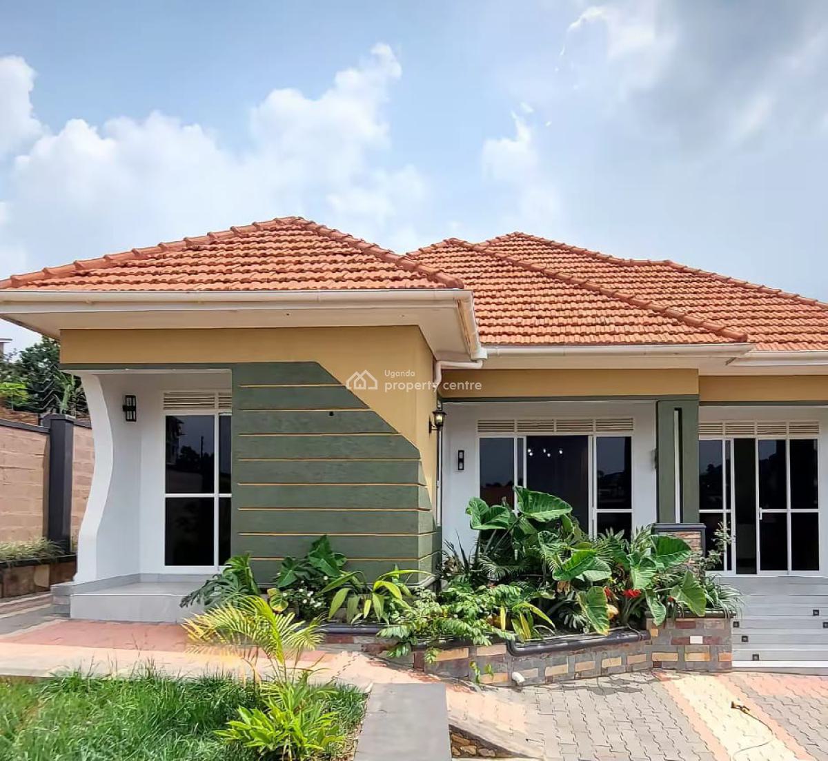 4 Bedroom House in Kisaasi, Kisaasi, Kampala, Central Region, Terraced Bungalow for Sale