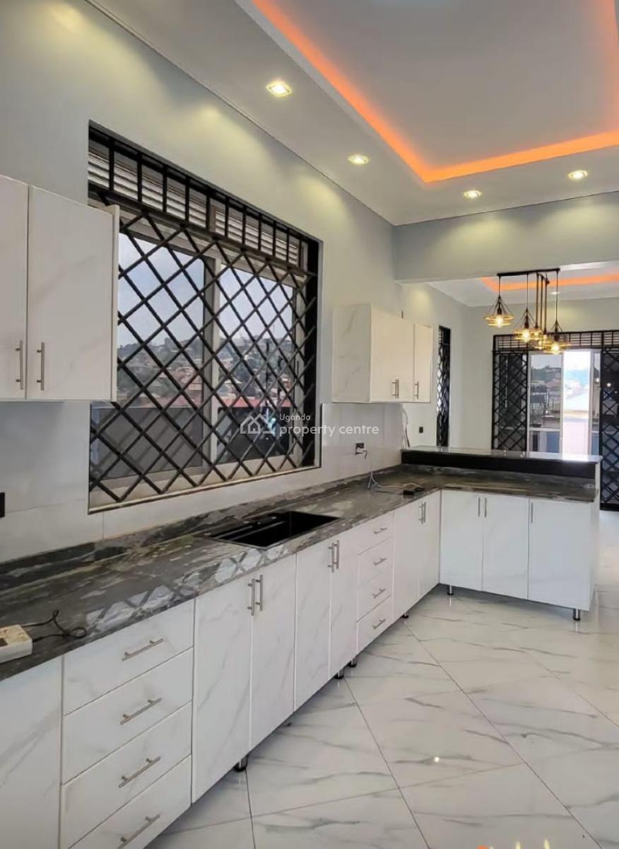 4 Bedroom House in Kisaasi, Kisaasi, Kampala, Central Region, Terraced Bungalow for Sale