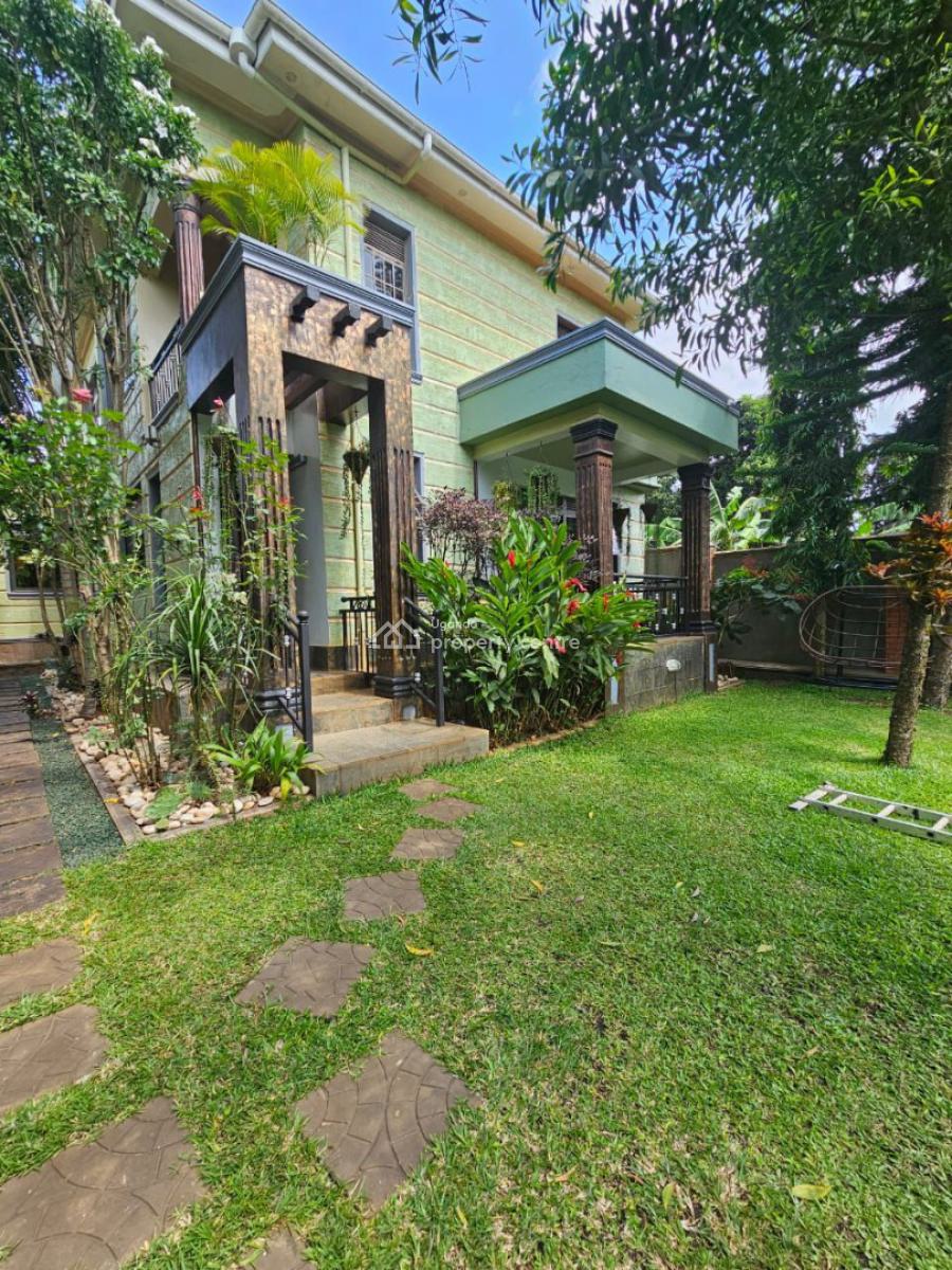 Beautiful 4 Bedroom House in Garuga, Nalugala, Garuga, Entebbe Road, Wakiso, Central Region, Terraced Duplex for Sale