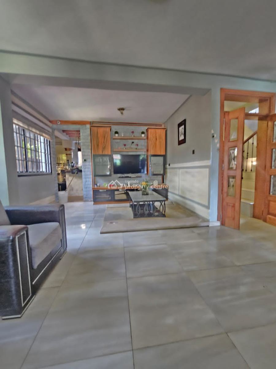 Beautiful 4 Bedroom House in Garuga, Nalugala, Garuga, Entebbe Road, Wakiso, Central Region, Terraced Duplex for Sale