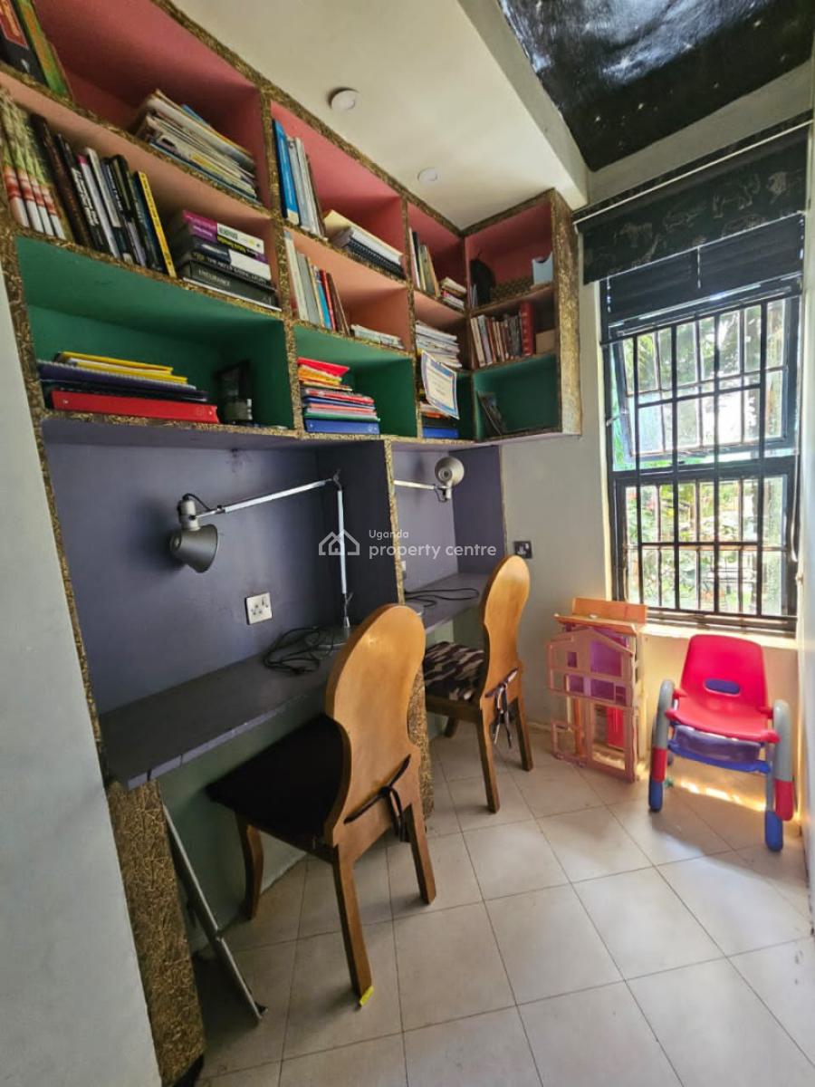 Beautiful 4 Bedroom House in Garuga, Nalugala, Garuga, Entebbe Road, Wakiso, Central Region, Terraced Duplex for Sale