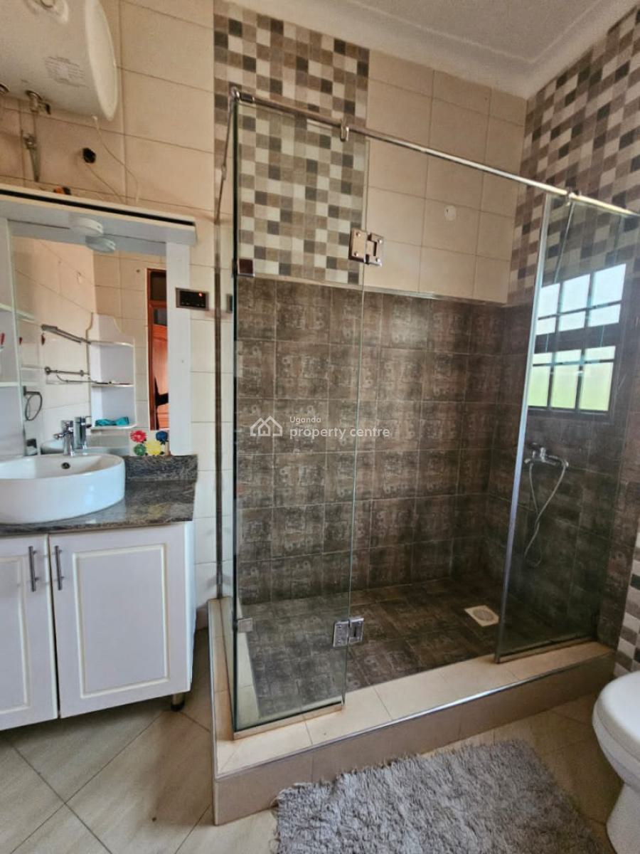 Beautiful 4 Bedroom House in Garuga, Nalugala, Garuga, Entebbe Road, Wakiso, Central Region, Terraced Duplex for Sale