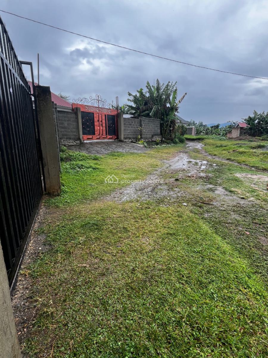 Prime Land Measuring 1.26acres, Fort Portal Road, Kasingo, Hoima, Western Region, Mixed-use Land for Sale