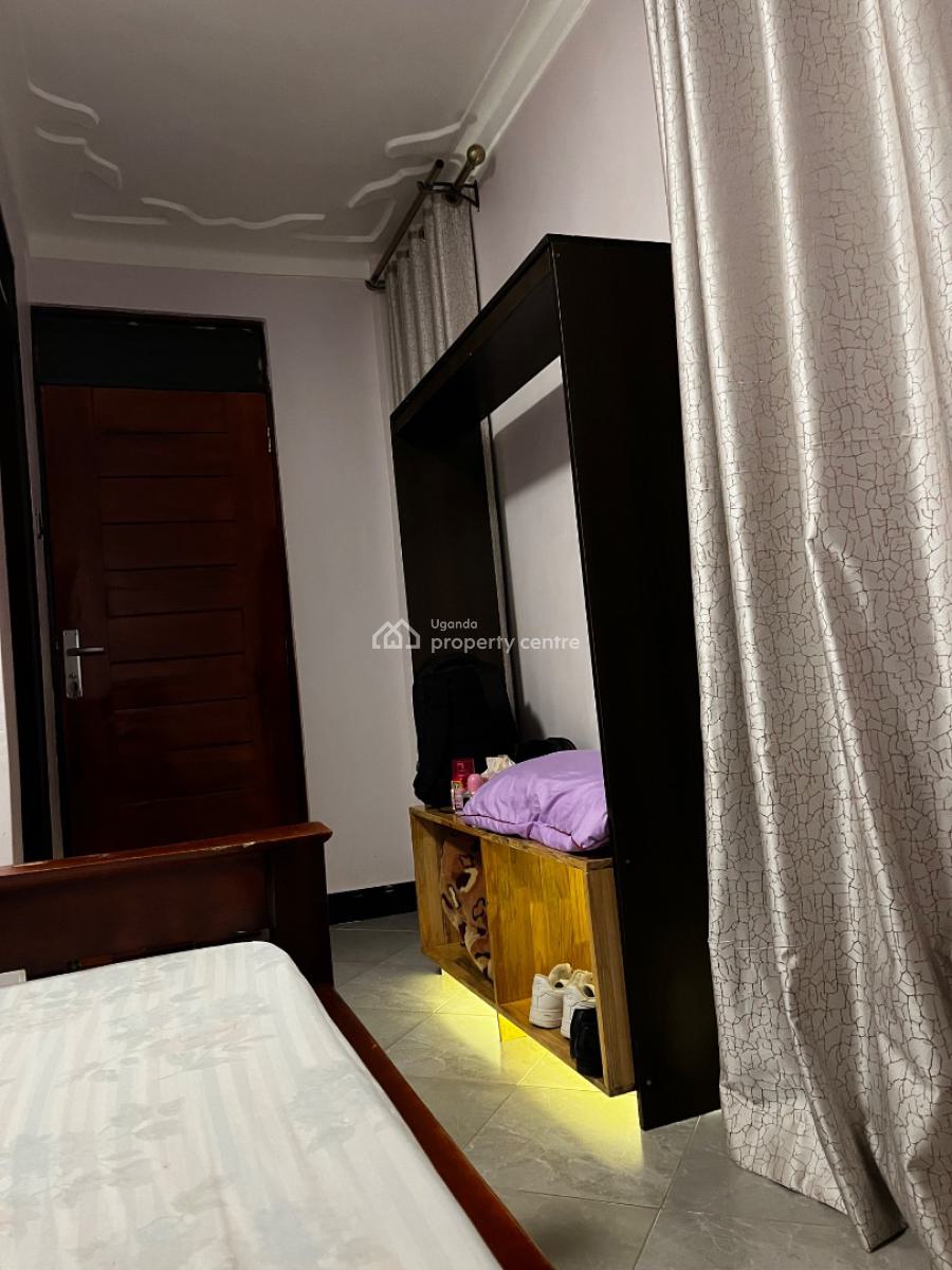 Luxury 2 Bedroom Apartment with Two Bathrooms, Kampala Road, Njara, Kabarole, Western Region, Apartment for Rent
