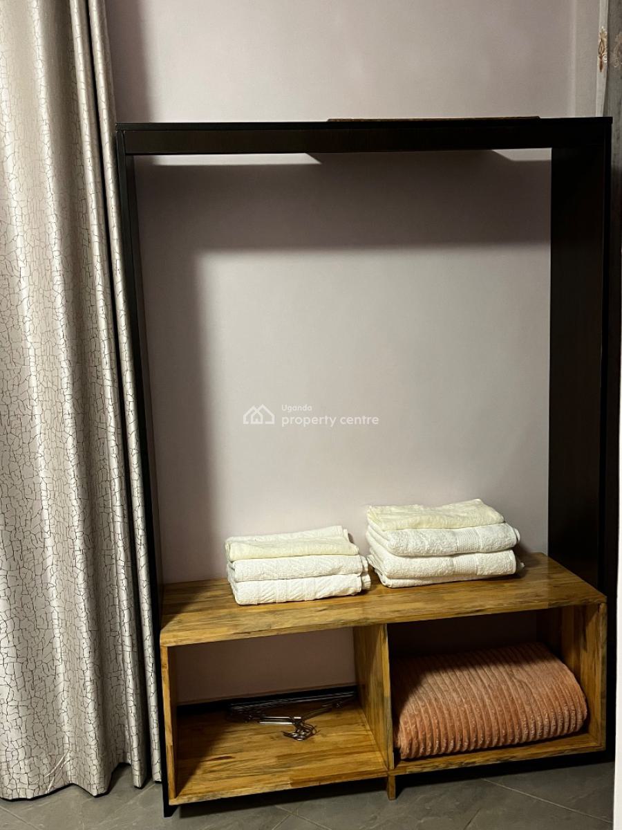 Luxury 2 Bedroom Apartment with Two Bathrooms, Kampala Road, Njara, Kabarole, Western Region, Apartment for Rent