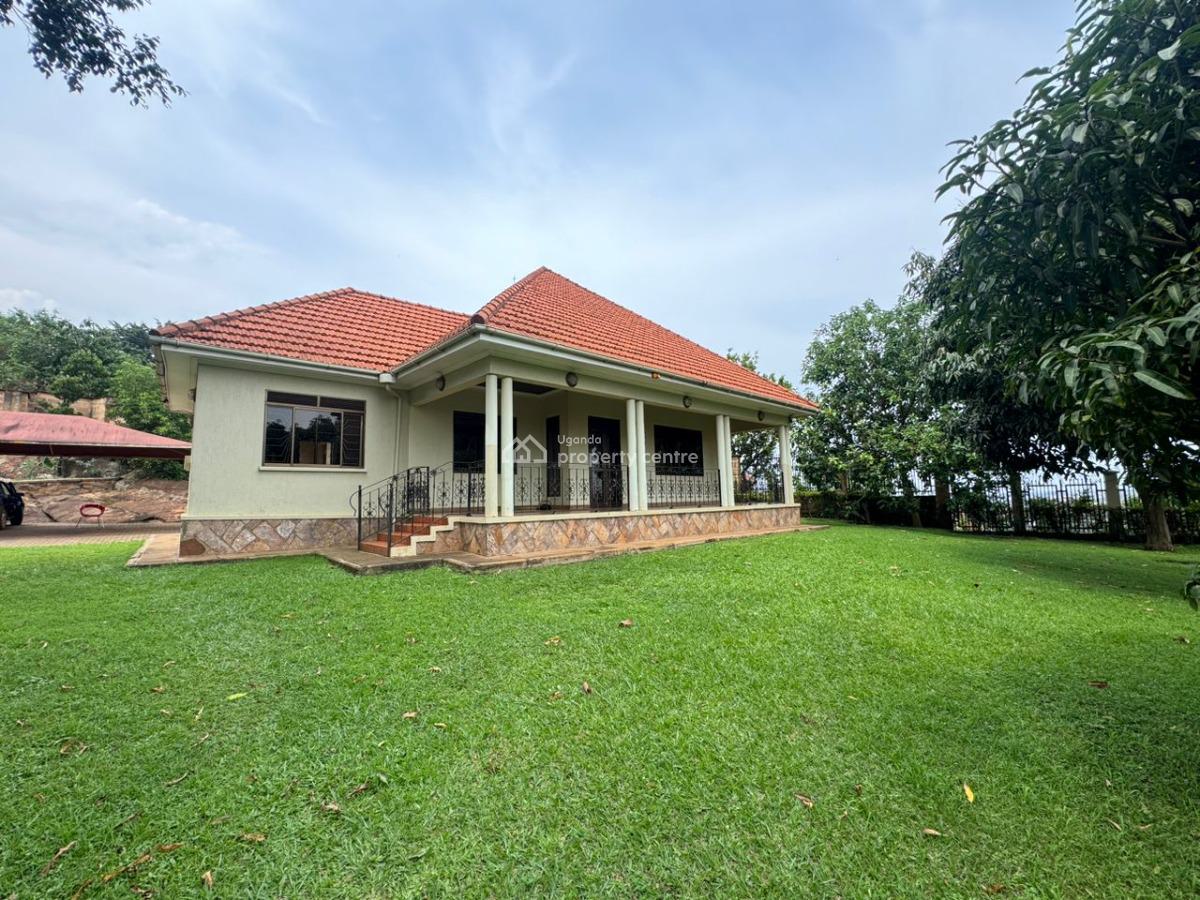 4 Bedroom House on Kulambiro Hill Top, Kulambiro, Kampala, Central Region, Terraced Bungalow for Sale