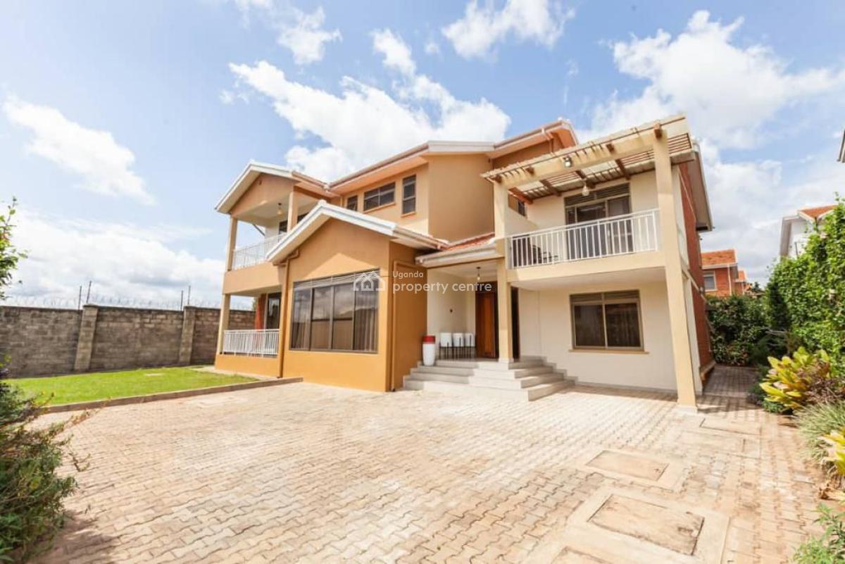 Luxurious 5 Bedroom Villa House in Kitende Along Entebbe Road, Kitende, Entebbe Road, Wakiso, Central Region, Terraced Duplex for Sale
