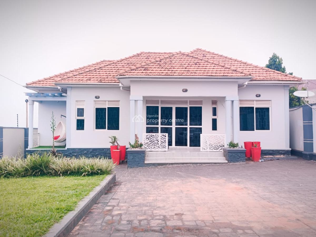 Beautiful 3 Bedroom House in Namugongo Sonde, Namugongo Sonde, Wakiso, Central Region, Terraced Bungalow for Sale