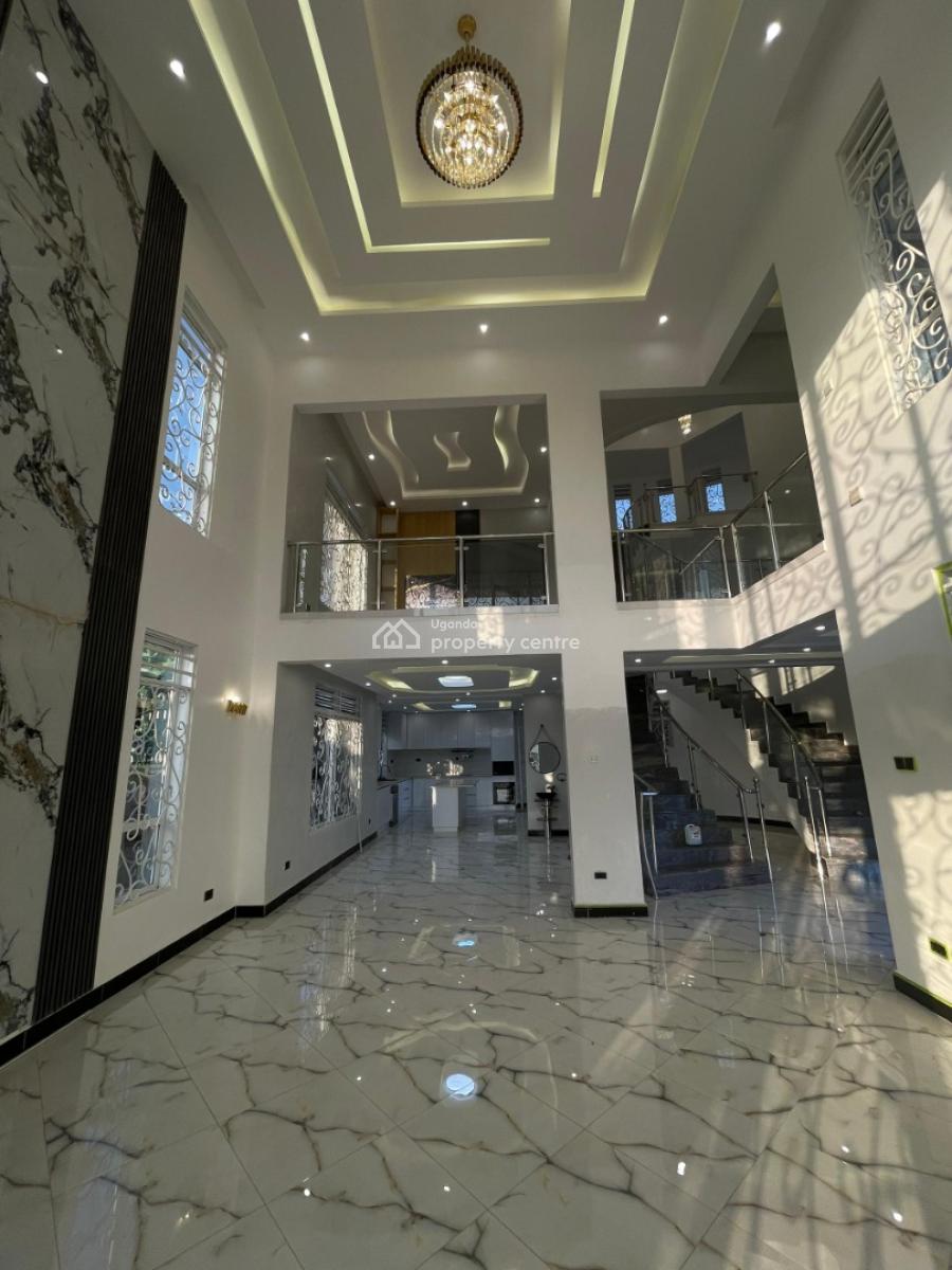 Luxury 6 Bedroom House in Arkright Bwebajja, Bwebajja, Arkright Estate, Entebbe Road, Wakiso, Central Region, Terraced Duplex for Sale