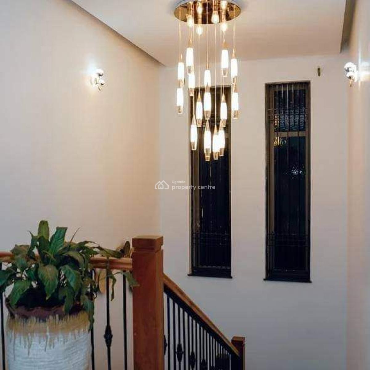 5 Bedroom House in Nabusugwe, Nabusugwe Estate, Mukono, Central Region, Terraced Duplex for Sale