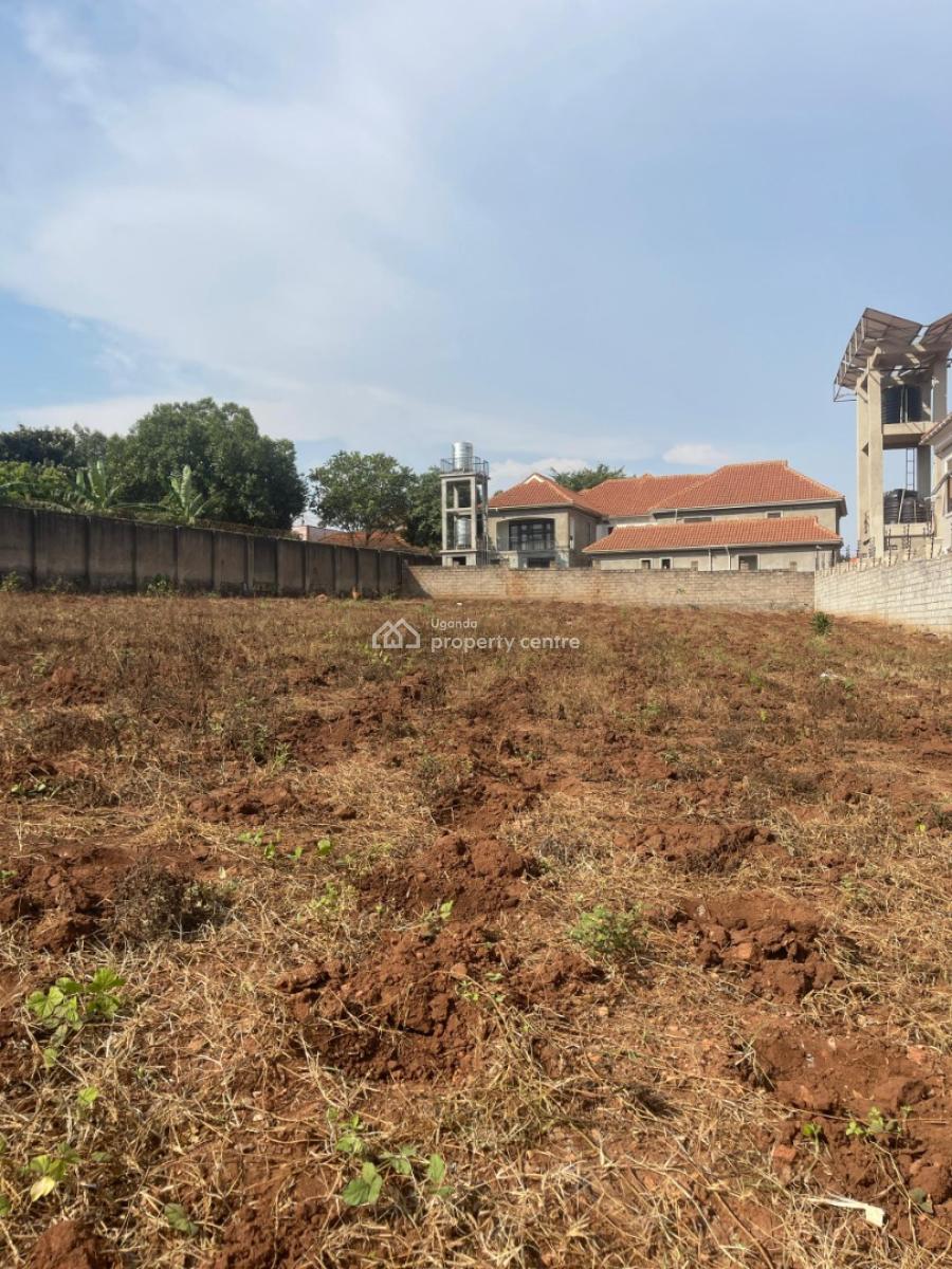 Najjera Buwate 100by100 Ft at 400m, Private Land Title, Najjera Buwate, Kampala, Central Region, Mixed-use Land for Sale