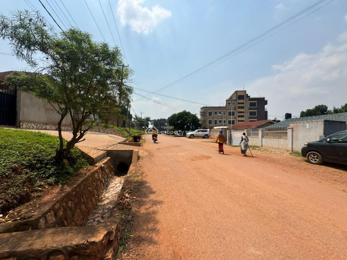Naguru 100by100 Plot at 700m, Ready Land Title, Naguru, Kampala, Central Region, Mixed-use Land for Sale