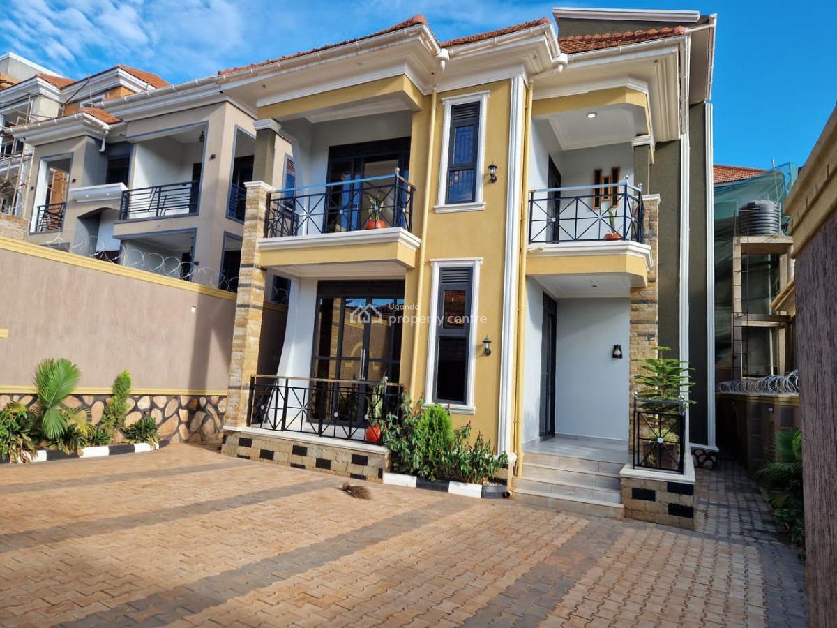5 Bedroom House in Najjera, Najjera, Wakiso, Central Region, Terraced Duplex for Sale