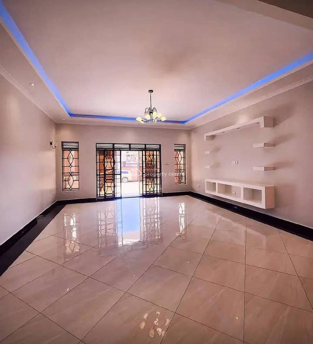 4 Bedroom House in Arkright City, Arkright City, Bwebajja, Wakiso, Central Region, Terraced Bungalow for Sale