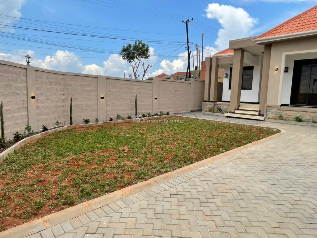 Newly Built 4 Bedroom House in Kira Mulawa, Mulawa, Kira Town, Wakiso, Central Region, Terraced Bungalow for Sale