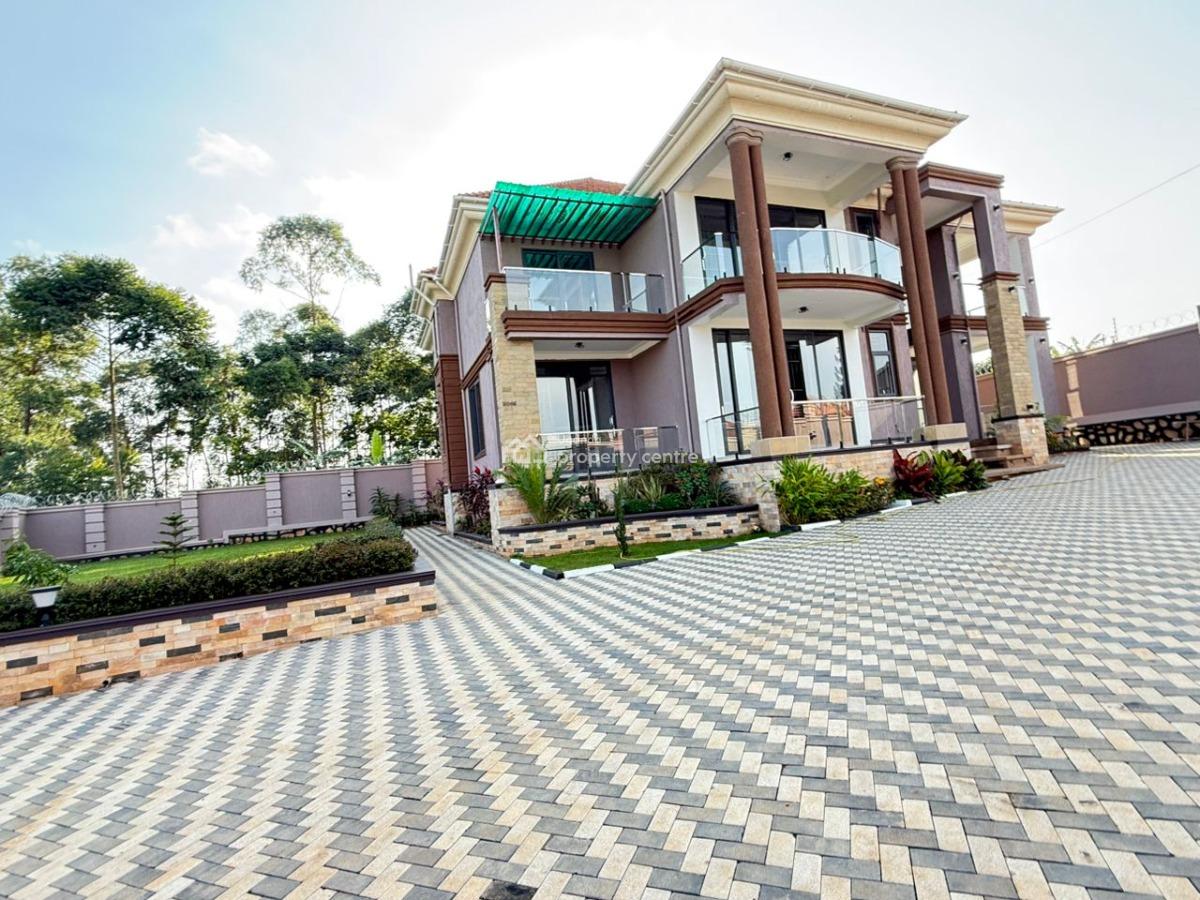 Luxury 6 Bedroom House in Kira, Kiwologoma, Kira Town, Wakiso, Central Region, Terraced Duplex for Sale
